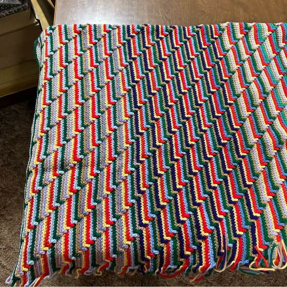 Crochet afghan - Picture 2 of 4